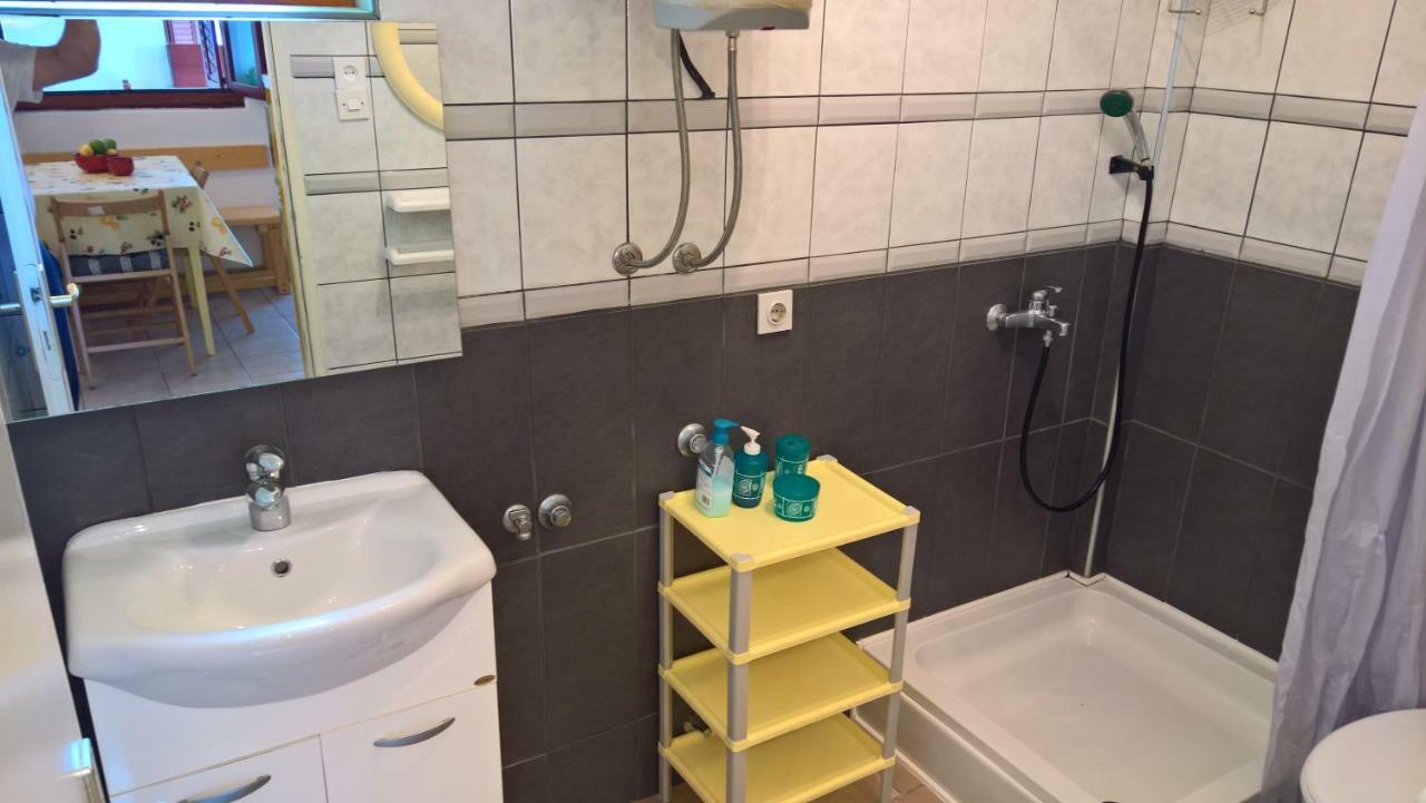 Apartments Vera - Mirca Mirce Εξωτερικό φωτογραφία