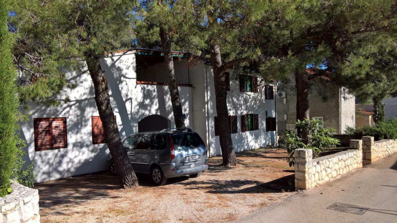 Apartments Vera - Mirca Mirce Εξωτερικό φωτογραφία